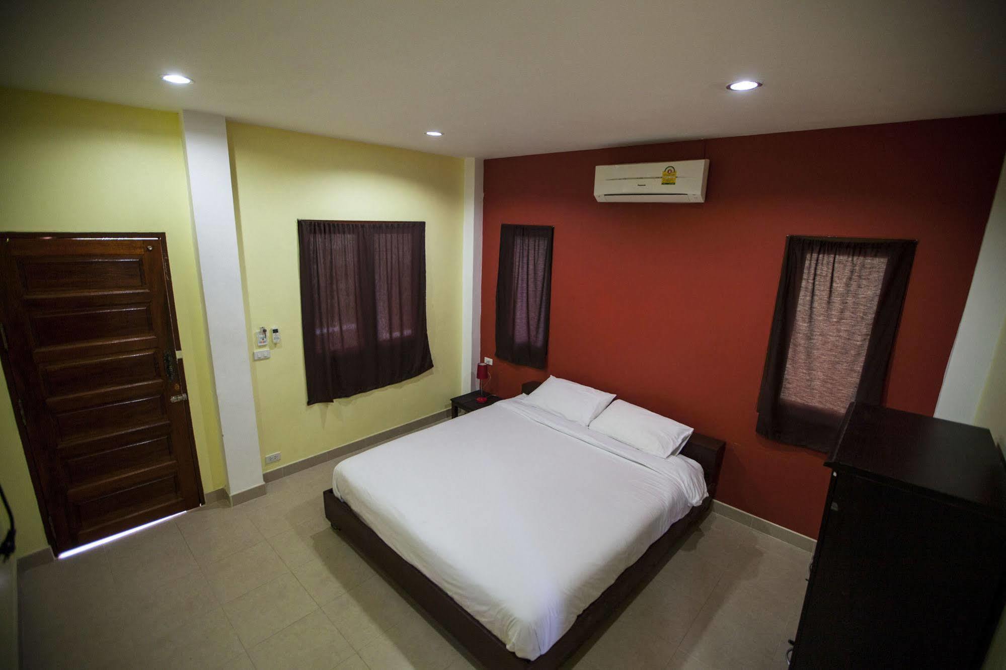 Hin Bhai Resort โฉลกหลำ ภายนอก รูปภาพ
