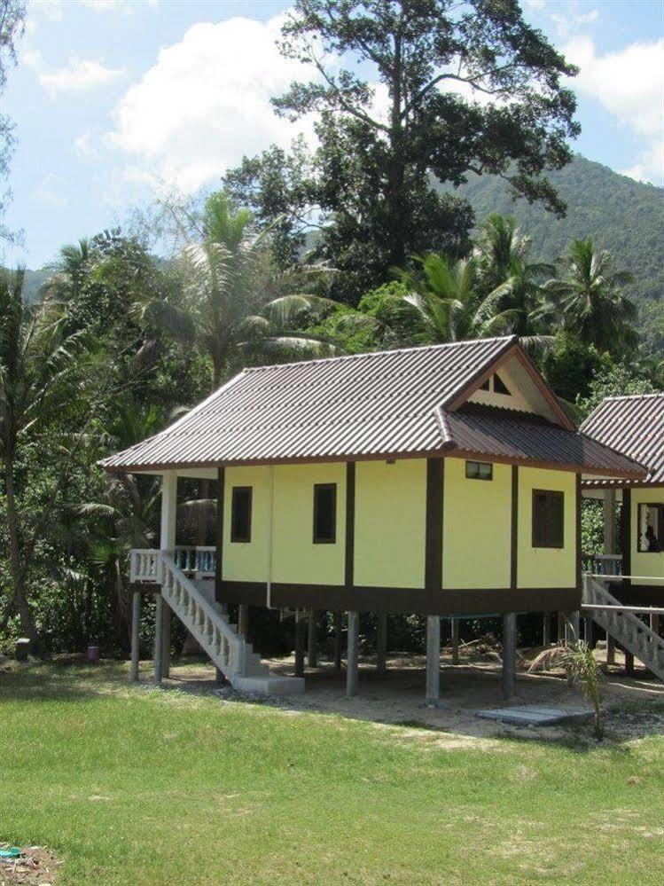 Hin Bhai Resort โฉลกหลำ ภายนอก รูปภาพ